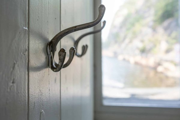 Patère murale : quel modèle choisir pour un style scandinave ?